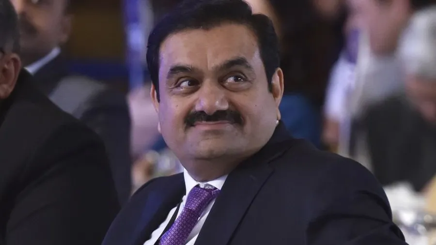 અદાણી ડિફેન્સમાં વિદેશી કંપનીનું રોકાણ છે, મીડિયા રિપોર્ટમાં ધડાકો, શું આવુ ચાલે