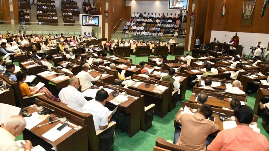 ધૂળેટી પછી ધારાસભ્યો રમશે ક્રિકેટ, પ્રથમવાર MLA માટે ક્રિકેટ ટૂર્નામેન્ટનુ આયોજન