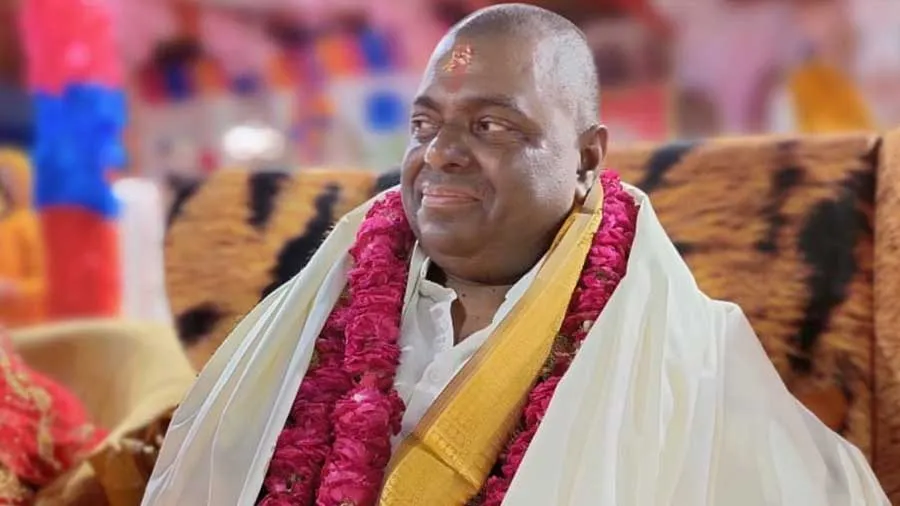 કરૌલી આશ્રમમાં દોઢ લાખનો હવન કરાવ્યાના બીજા જ દિવસે દીકરો થયો ગુમ, પછી પિતા પણ..