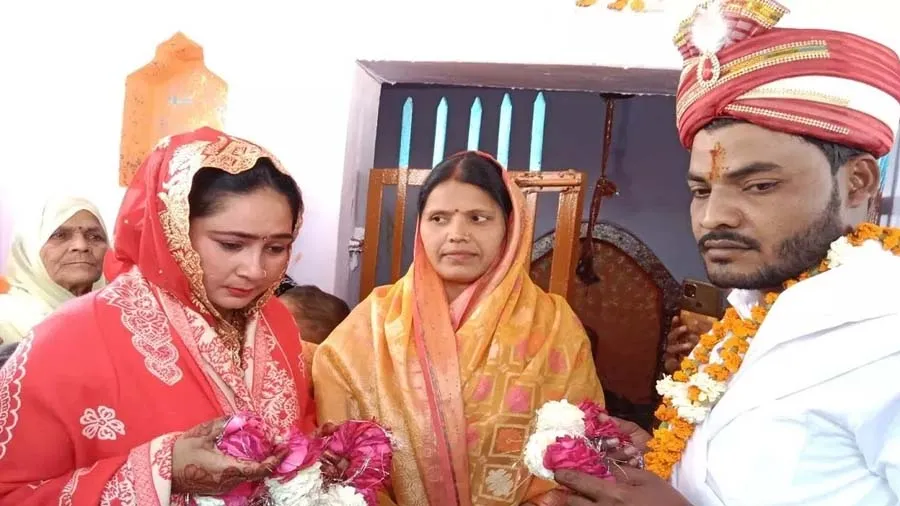 મુસ્લિમ યુવતીએ હિન્દુ છોકરા સાથે લગ્ન કર્યા, 'પ્રેમનો કોઈ ધર્મ નથી, જીવનભર...'