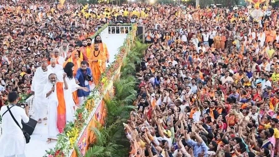 એક સાથે 51000 લોકોના હનુમાન ચાલીસાના અઢી લાખથી વધુ પાઠ, 182 દેશમાં સીધું પ્રસારણ