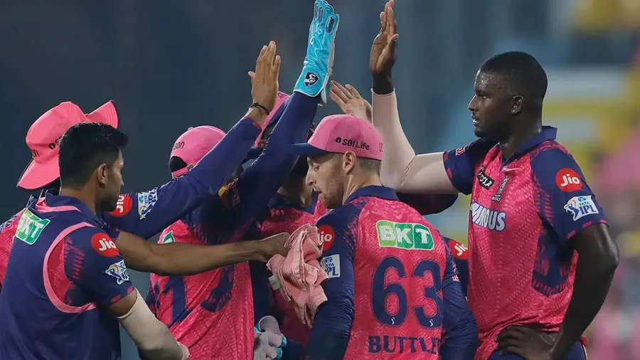 RRને લાગ્યો બેવડો ઝટકો, સૌથી સફળ ખેલાડીને આંગળીમાં થઈ ઇજા