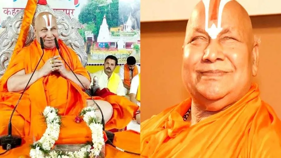 રામભદ્રાચાર્યએ હનુમાન ચાલીસમાં 4 ભૂલ ગણાવી, કહ્યું- સદા રહો રઘુપતિ કે દાસા ન આવે