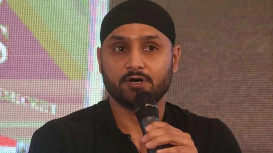 BCCI તેને તક કેમ નથી આપતી, તે બહુ મોટો ખેલાડી છે, હરભજન આવ્યો આ ખેલાડીના સપોર્ટ