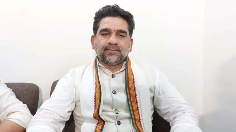 ચૂંટણી લડવા માટે 45 વર્ષના કોંગ્રેસના નેતાએ 45 કલાકમાં લગ્ન માટે કન્યા શોધી કાઢી