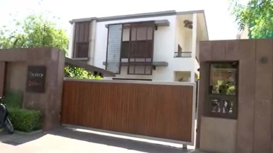 અમદાવાદના બંગલામાં દારૂ પીતા 8 પકડાયા, શું દારૂ ક્યાંથી આવ્યો એની તપાસ થશે?