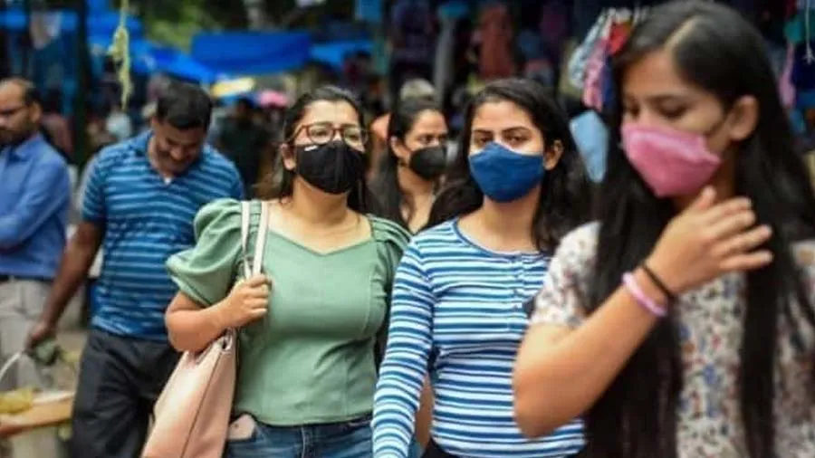 ક્યારેય ખતમ નહીં થાય કોરોના, હજુ વેક્સીન લેવી કે નહિ તે અંગે એક્સપર્ટે કહી આ વાત