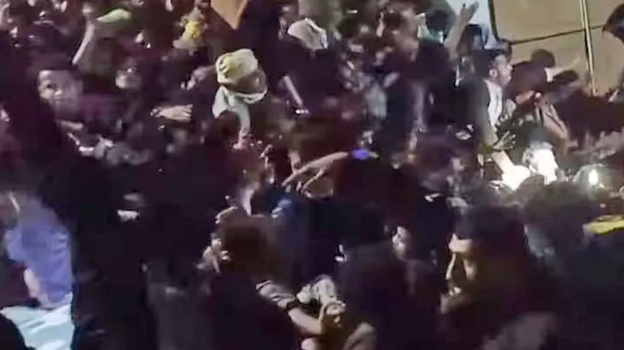 ઈદ પહેલા ચેરિટિ પ્રોગ્રામમાં ભાગદોડ થતા 85ના મોત