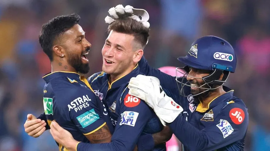 પિતાએ કહ્યું અભ્યાસ કર, પુત્ર ક્રિકેટ પર અડગ રહ્યો,તે ગુજરાત માટે મેચ વિનર બન્યો