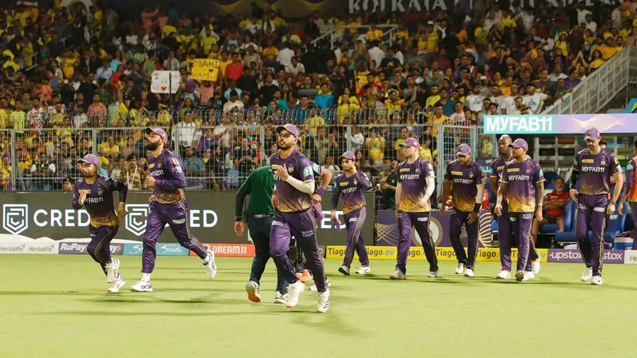 KKRને વધુ એક ઝટકો, આ ખેલાડી IPL વચ્ચે છોડીને સ્વદેશ જતો રહ્યો, જાણો કારણ