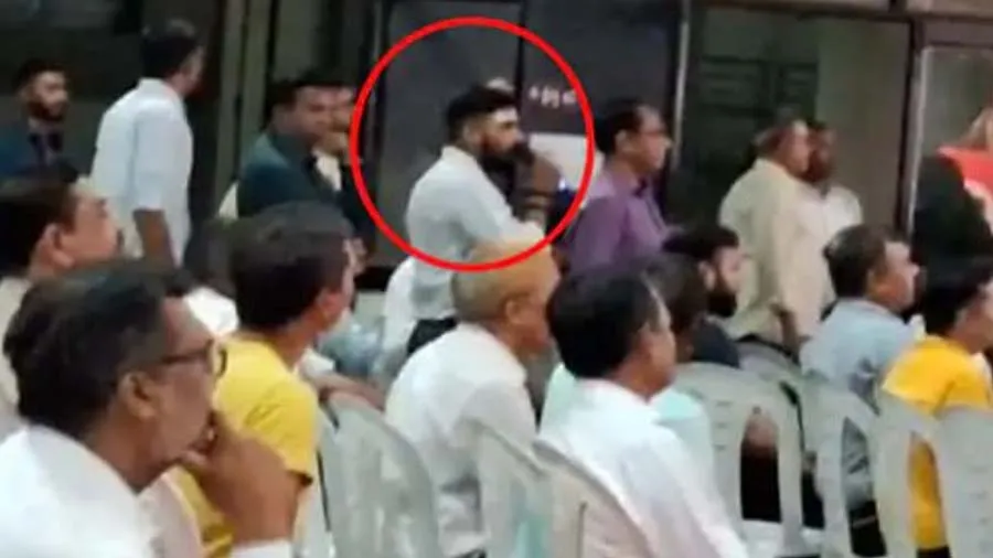 CP સામે યુવક બોલ્યો-ઝોન 5ની ઓફિસથી 500 મીટર દૂર જ દારૂ-ગાંજાનું થાય છે વેચાણ