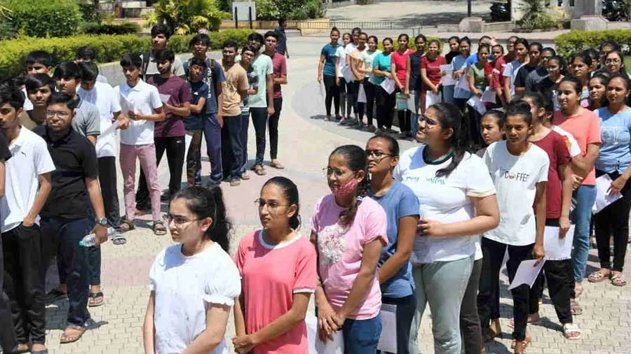 NEET દરમિયાન છાત્રાઓની બ્રા તપાસી,આંતરિક વસ્ત્રો કઢાવ્યા,કેટલાકના કપડાં બદલાવ્યા