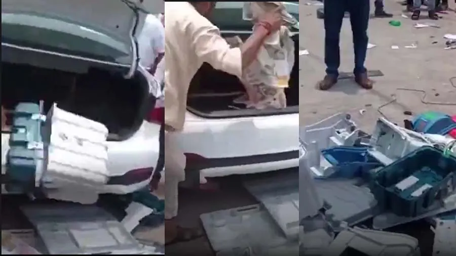 કર્ણાટકમાં વોટિંગ દરમિયાન ત્રણ જગ્યા પર હિંસા, તોડ્યા EVM, જુઓ વીડિયો