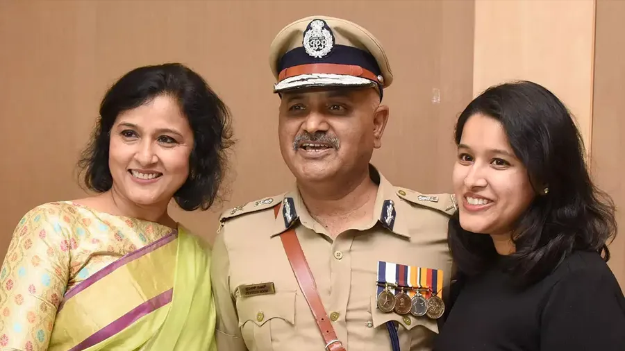 IPLમા રમતા આ ભારતીય ક્રિકેટરના સસરા CBIના નવા ડિરેક્ટર બન્યા