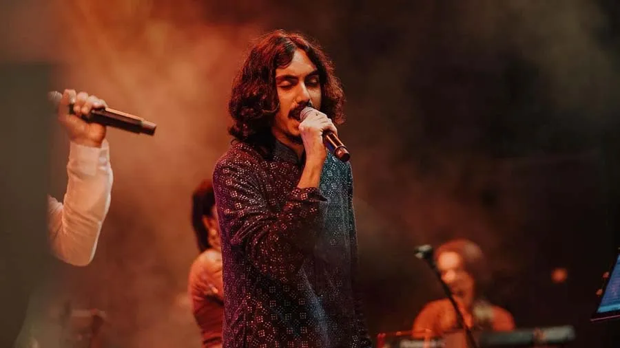 સુરતનીઓને પોતાના તાલે ડોલાવવા આવી રહ્યા છે આદિત્ય ગઢવી