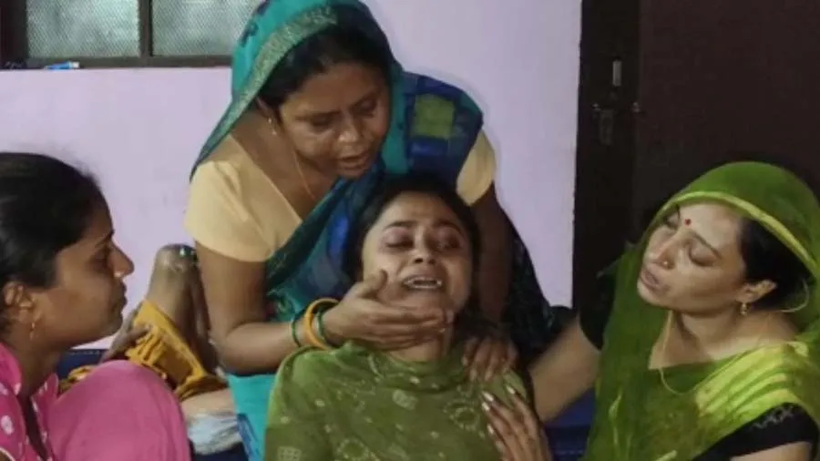 ઘરે આવવાની હતી લગ્નની જાન, ત્યાં સિલિન્ડર ફાટ્યો, દુલ્હનની મા અને ફોઈનું મોત