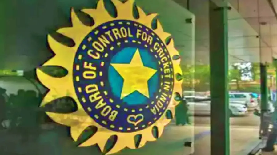 એશિયા કપ અગાઉ ભારતીય ટીમને મળી શકે છે નવા કોચ, BCCIની લિસ્ટમાં દિગ્ગજ સૌથી આગળ