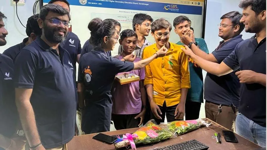 બોર્ડમાં ફરી એકવાર ગુજરાતના ઓનલાઇન કોચિંગ પ્લેટફોર્મ વિદ્યાકુલનું 96.7% રિઝલ્ટ