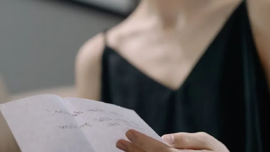 કોઈ સાયકોએ 65 મહિલાઓને લેટર સાથે વાપરેલા કોન્ડોમ મોકલ્યા, બધી મહિલાઓ...