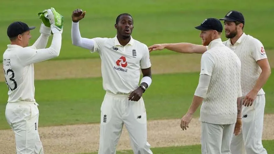 IPLમાં ઇજાગ્રસ્ત હોવાનું કહી જલ્સા કર્યા, પોતાના દેશ માટે રમવાનું આવ્યું તો ફીટ