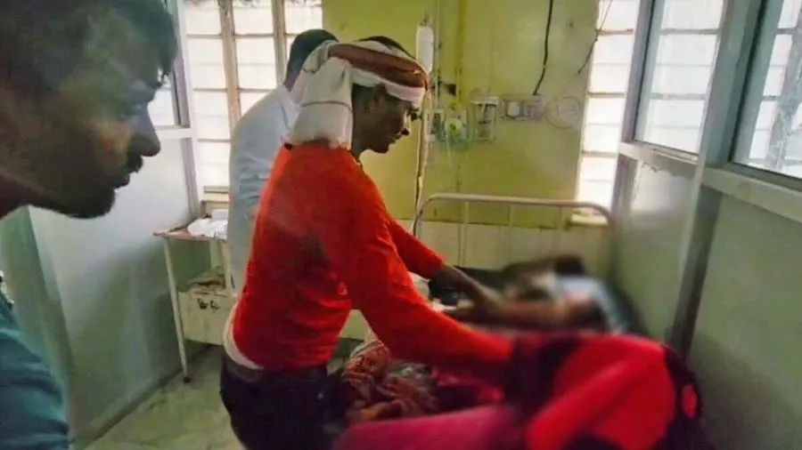 બહેનની સળગતી ચિતામાં કૂદી ગયો ભાઈ, પછી સ્મશાનમાં મચી ગઈ અફરાતફરી