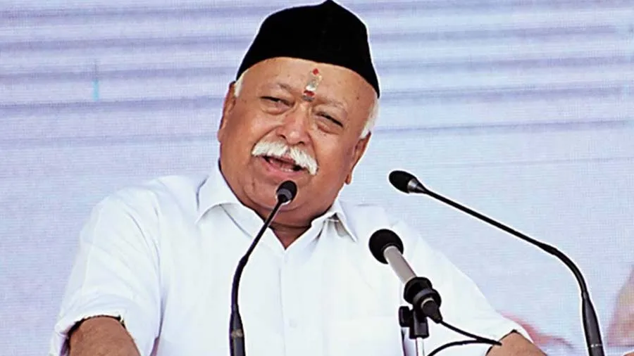 ભાગવતે કહ્યું દુશ્મનોને તાકાત બતાવવાને બદલે અંદર-અંદર લડીએ છીએ, કોની તરફ ઇશારો