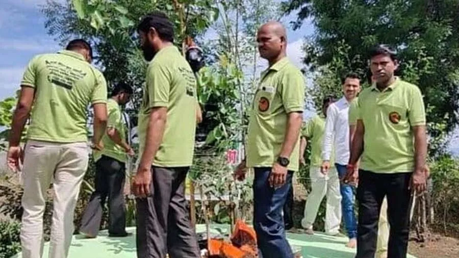 વટ સાવિત્રી પહેલા પત્ની પીડિત પતિઓએ મનાવી પીપલ પૂર્ણિમા,યમરાજાને કરી આ પ્રાર્થના