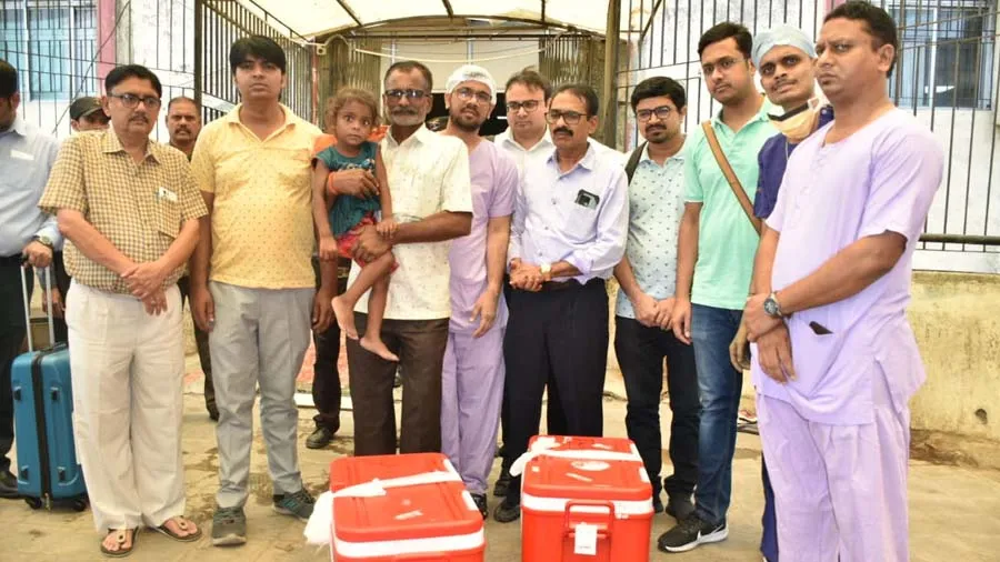 24 વર્ષીય બ્રેઈનડેડ યુવતીના બે હાથ, બે કિડની, આતરડું, લિવરથી 4ને નવજીવન મળ્યું