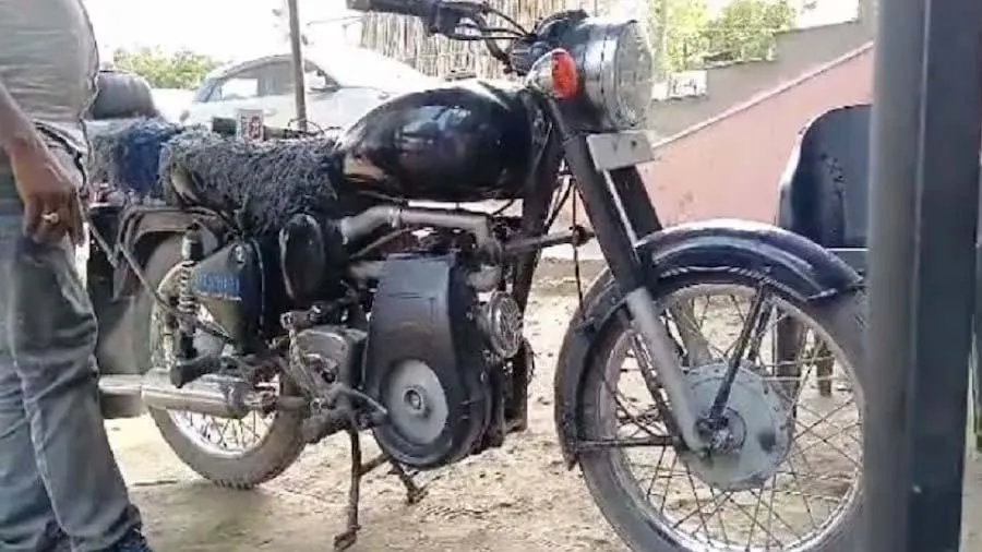 એક લીટર ફ્યૂલમાં 100KM ચાલે છે આ બુલેટ, કારિગરે કરી દેખાડી કમાલ