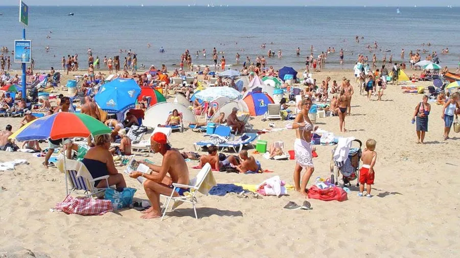 આ દેશે અપીલ કરવી પડી 'મહેરબાની કરી બીચ પર સેક્સ ના કરો'