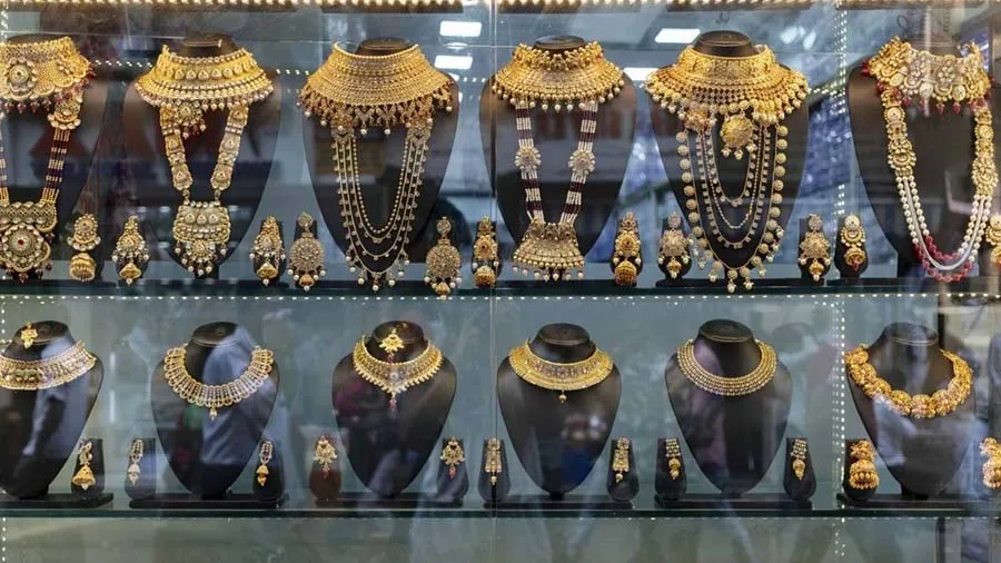 કલ્યાણ જ્વેલર્સના શેરના ભાવમાં એકાએક ઉછાળો કેમ આવ્યો? બ્રોકરેજ હાઉસો શું કહે છે?