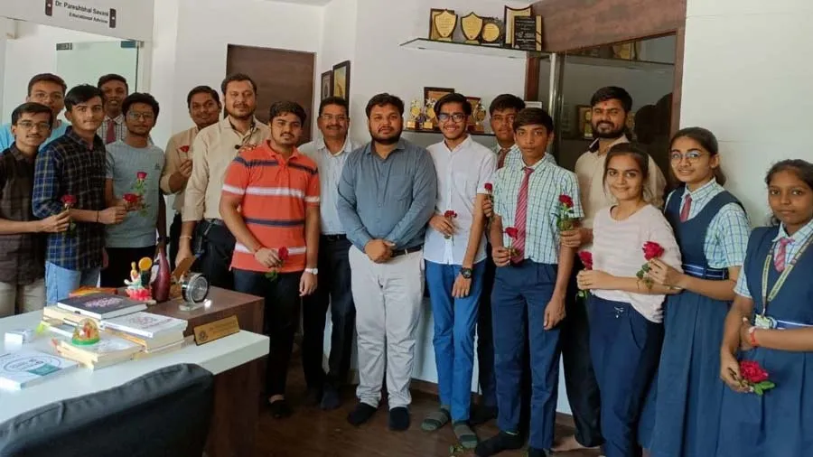 શ્રી વસિષ્ઠ વિદ્યાલય વિદ્યાર્થીઓનું JEE ADVANCE-2023માં ઉત્કૃષ્ઠ પરિણામ