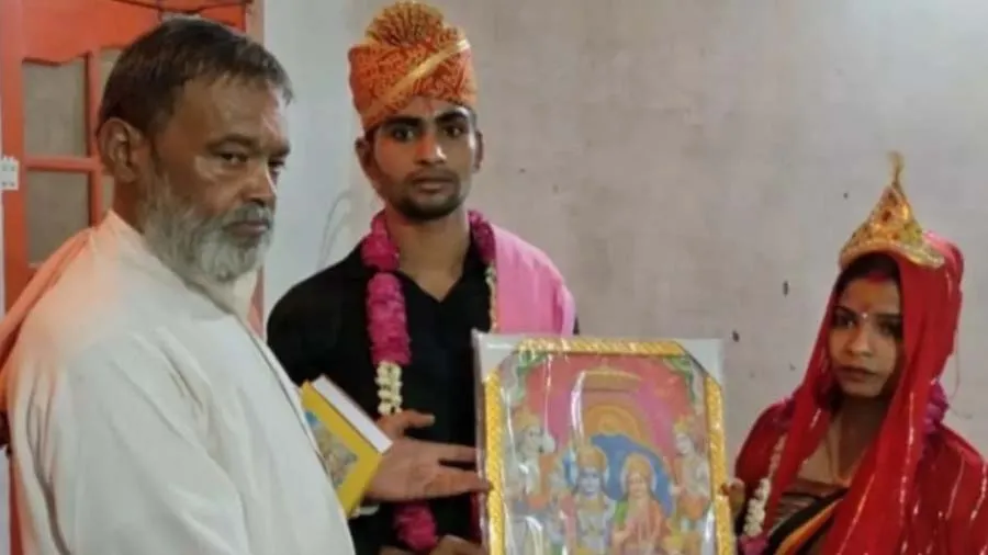 ભગવાન કૃષ્ણની પૂજા કરી તો પતિએ તલાક આપ્યા,પત્નીએ લીધું આ પગલું