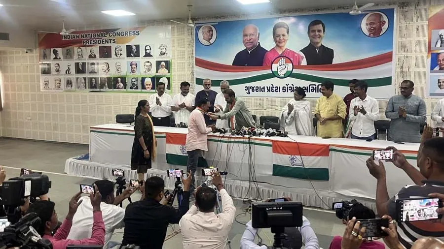 ગુજરાતઃ AAPમાં જવું એ મોટી ભૂલ હતી, સસ્પેન્ડ કરાયેલા નેતાની કોંગ્રેસમાં ઘર વાપસી