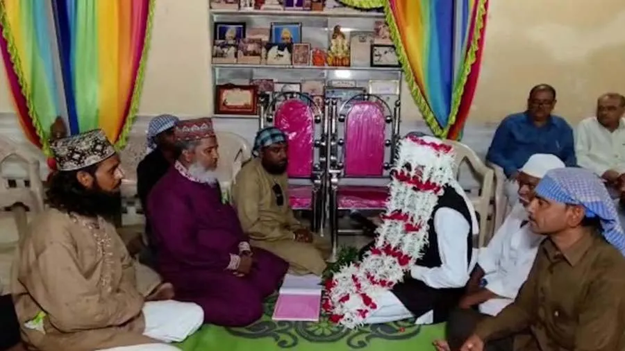 ગુજરાતના આ મંદિરમાં મુસ્લિમ કપલના નિકાહ થયા, કોમી એકતાનું ઉદાહરણ જાણો