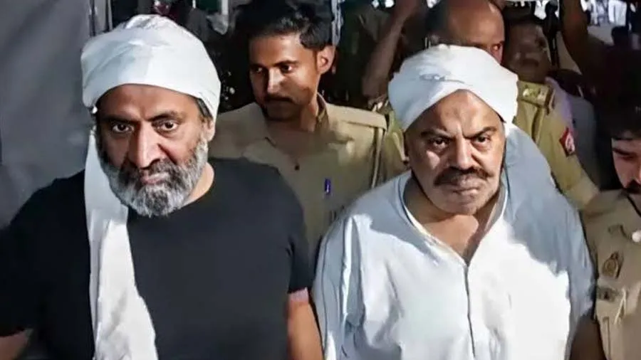 અતીક-અશરફની હત્યાના કેસમાં પોલીસ ચાર્જશીટમાં થયા આ ખુલાસા, ન સોપારી કિલિંગ, ન...