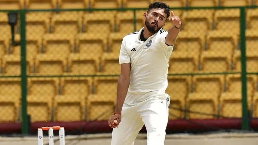 એક જ મેચમાં 8 વિકેટ, જાણો કોણ છે નવી બોલિંગ સનસની વિદવથ કવેરપ્પા