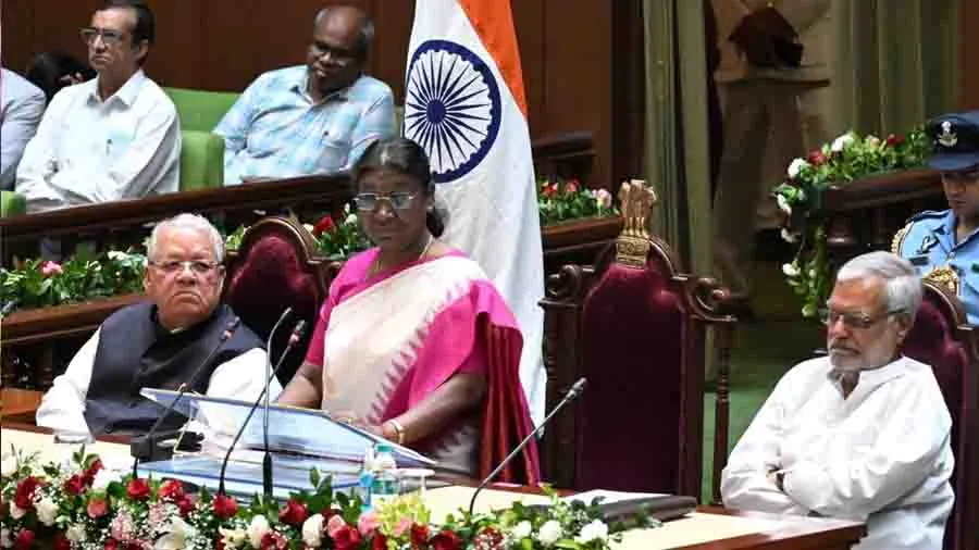 તમામ ધારાસભ્યોની ફરજ છે કે તેઓ સર્વસમાવેશક વિકાસ માટે પ્રયત્ન કરે: રાષ્ટ્રપતિ