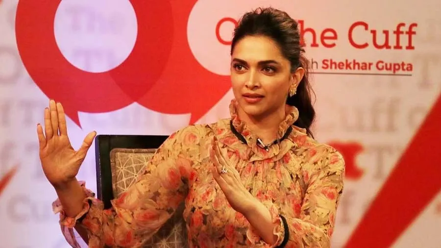 હૉટલ રૂમમાં ઘૂસતા જ સૌથી પહેલા આ કામ કરે છે દીપિકા પાદુકોણ