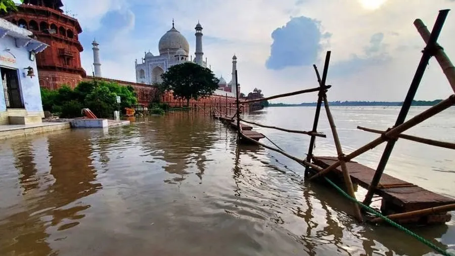 તાજમહલને નુકસાન નહીં પણ ફાયદો પહોંચાડશે પૂરનું પાણી, જાણો શા માટે