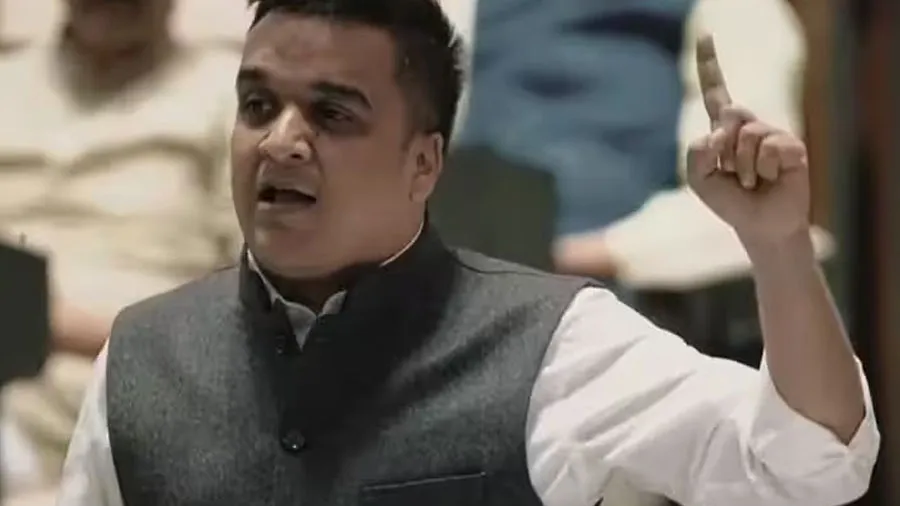 9 લોકોની જિંદગી ભરખી જનાર બાપ-દીકરાને કાયદાનું ભાન કરાવીશું: હર્ષ સંઘવી