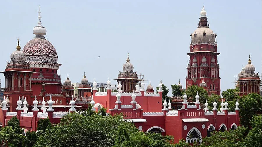 બાબા સાહેબ આંબેડકરની તસવીરો લગાવી શકશો નહીં: મદ્રાસ હાઇકોર્ટનો આદેશ