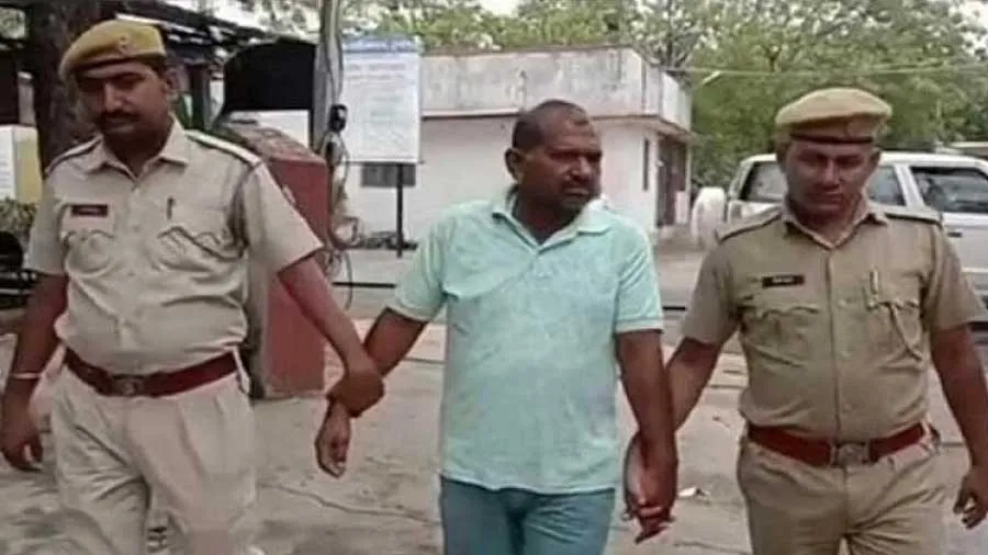 સરકારી સ્કૂલમાં રેપ, પોર્ન દેખાડી બાળકીઓનું શોષણ કરતો હેડમાસ્ટર