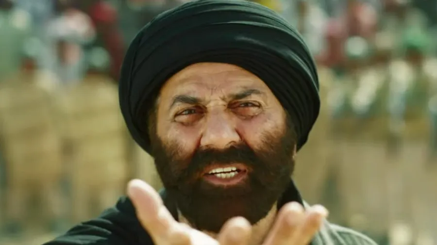 'મોકો મળે તો અડધુ પાકિસ્તાન ભારતમાં આવવા તૈયાર થઇ જશે', જુઓ 'ગદર-2'નું ટ્રેલર