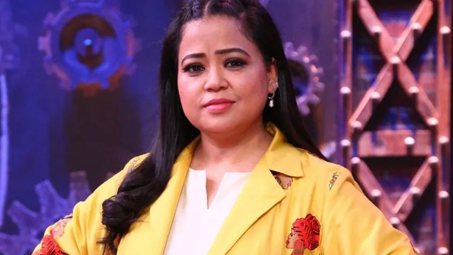 પાપારાઝી સામે ભારતી સિંહની કોમેડી જોઈને તમે પણ ખડખડાટ હસી પડશો