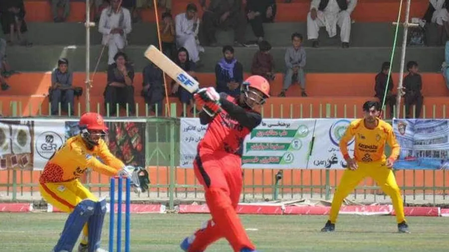 અફઘાની બેટ્સમેને મચાવ્યો હાહાકાર... 1 ઓવરમાં લગાવી 7 સિક્સ, જુઓ વીડિયો