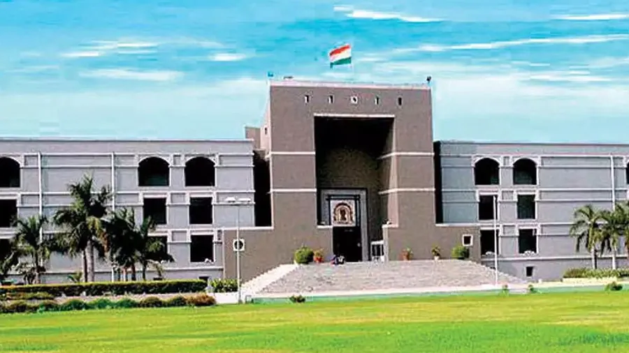 તો શું ભૂતે આપી NEETની પરીક્ષા? ગુજરાત હાઇ કોર્ટમાં આવ્યો અજીબોગરીબ કેસ