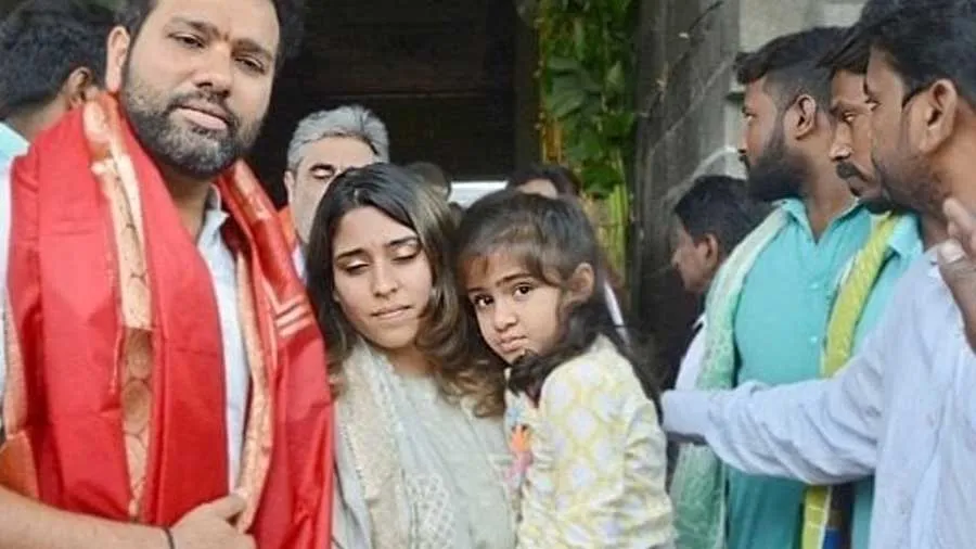 એશિયા કપ અગાઉ રોહિત ફેમિલી સાથે તિરૂપતિ બાલાજી મંદિર પહોંચ્યો, જુઓ વીડિયો