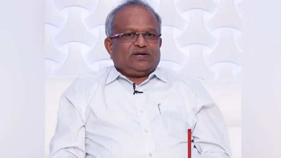 તેલંગાણા અને કેરળ પોલીસે સુરતના 27 ડાયમંડ વેપારીઓના બેંક ખાતા કેમ ફ્રિજ કરી દીધા