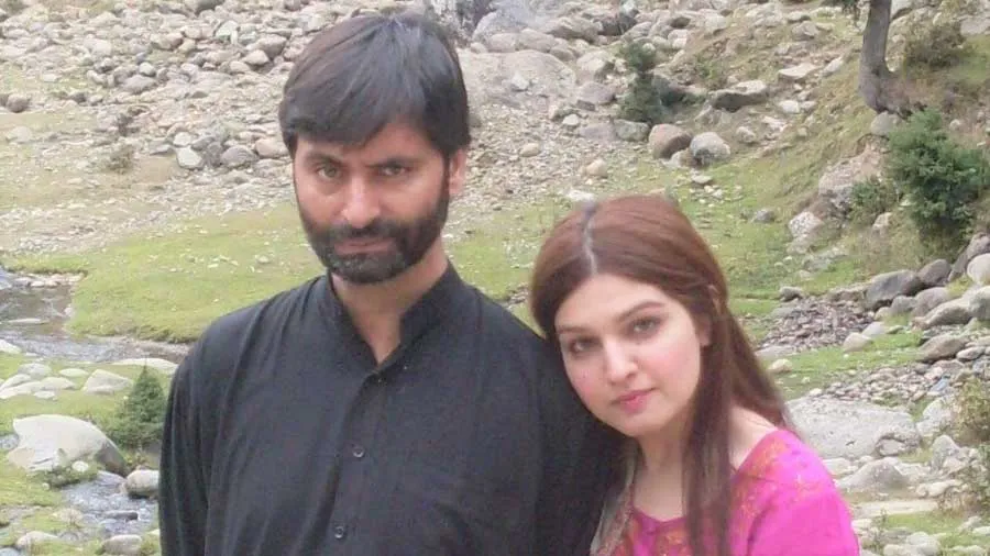 આજીવન કેદની સજા ભોગવી રહેલા આતંકી યાસીન મલિકની પત્ની પાકિસ્તાનની મંત્રી બનશે